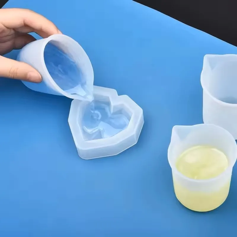 5 Stück 100ml Silikon-Messbech – Resin Mixing Cup Bewertung und Preis