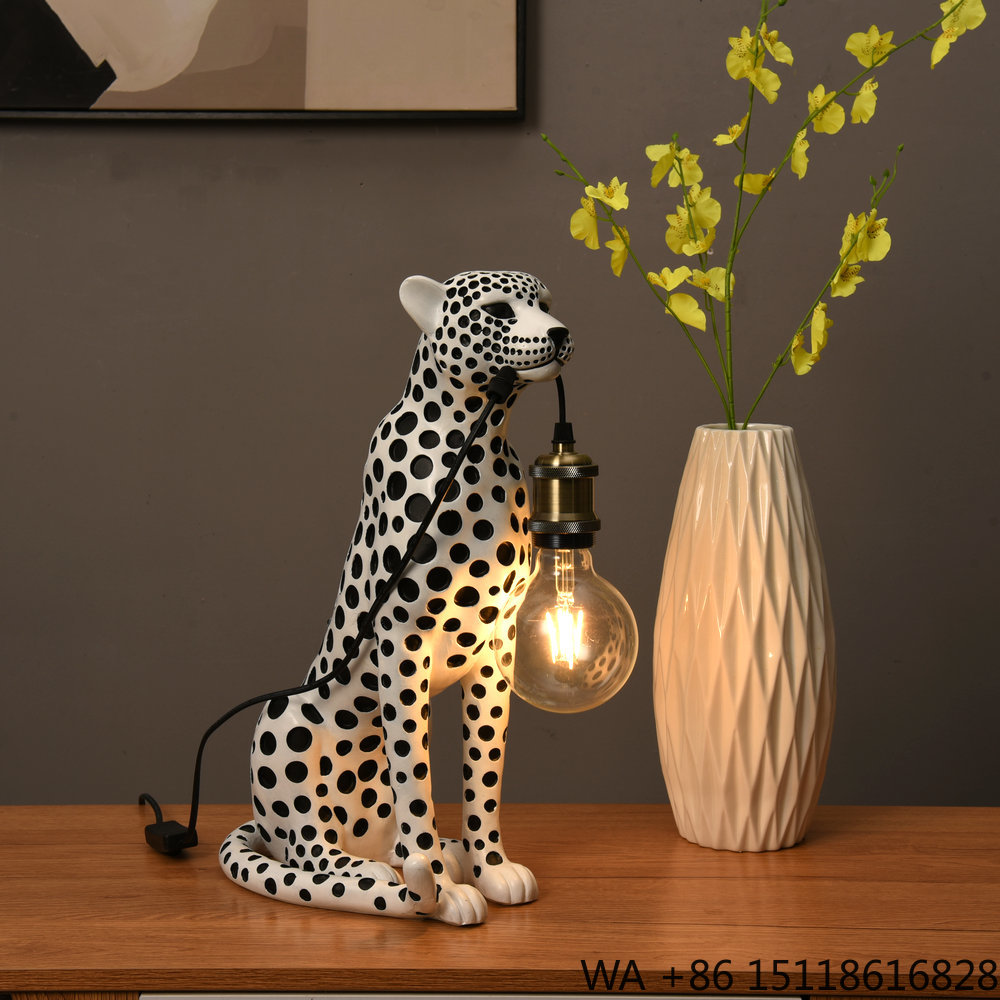 Moderne Kunst Tier Leoparden-H – Resin Art Table Bewertung und Preis